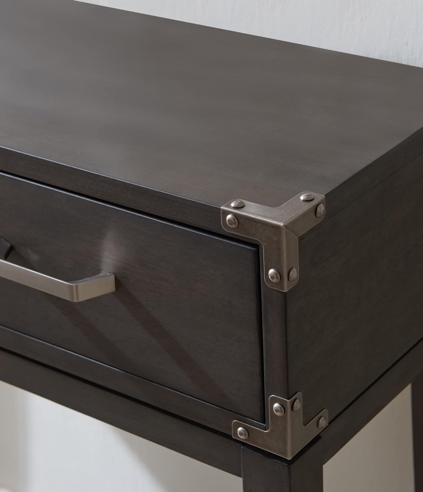Leick Home Beckett Industrial Console Table, Gray - Imagem 3